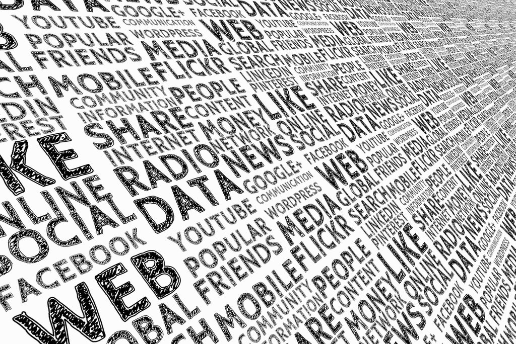 social-media-1989152_1280.jpg
