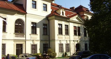 Koalice v Praze vyzývá vládu ke zrušení prodeje Veleslavínského zámečku a dalšímu jednání